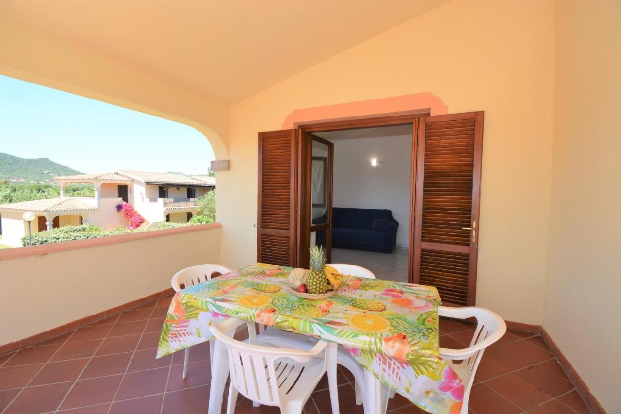 Appartamenti Corallo San Teodoro  Exterior photo