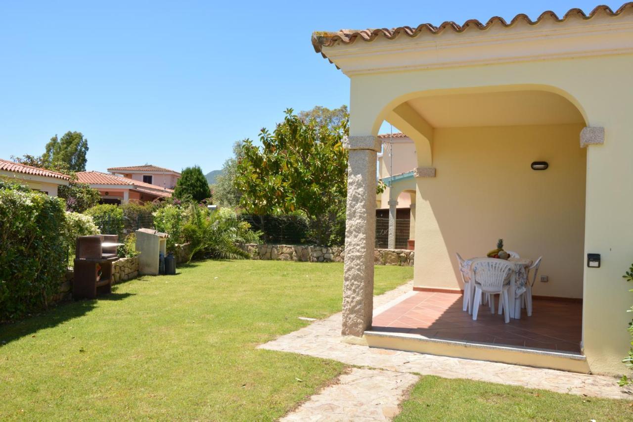 Appartamenti Corallo San Teodoro  Exterior photo