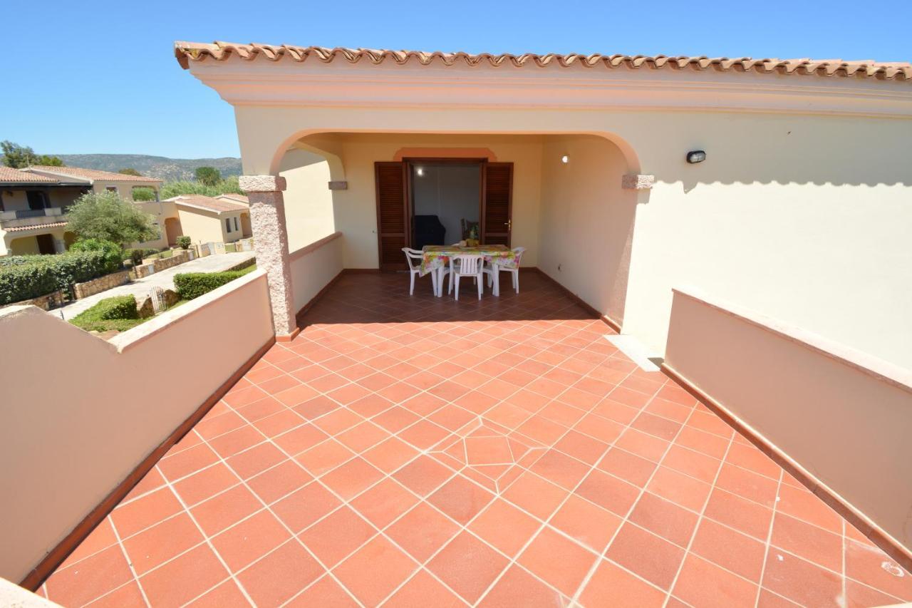 Appartamenti Corallo San Teodoro  Exterior photo
